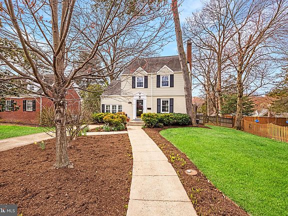 4th image of 3123 Worthington Cir
