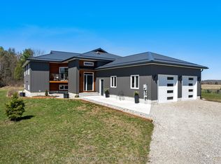 462 Althorpe Rd E, Tay Valley, ON K7H3C9