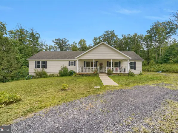 307 N 7th St, Snow Shoe, PA 16874
