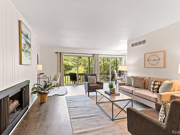 5th image of 2926 Mount Hope Rd APT 304