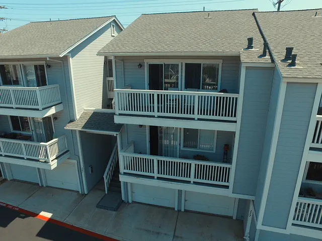283 Mangano Cir #283 — Photo 12