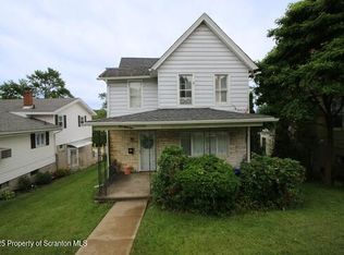 938 Oak St, Scranton, PA 18508