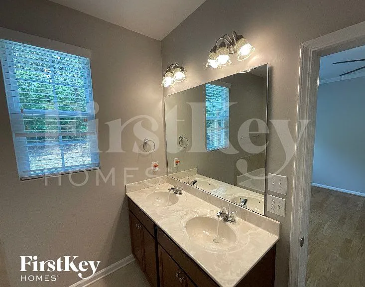 409 Mount Carmel Rd — Photo 9
