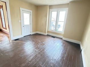 32 S State St, Phillipsburg, OH 45354