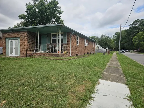 3328 Sandy St, Norfolk, VA 23518