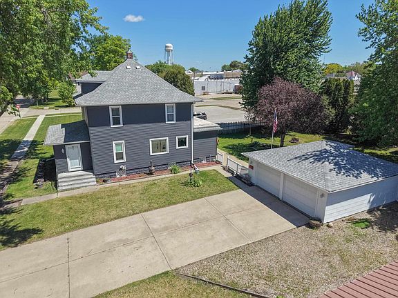 2nd image of 128 Kalman Ave