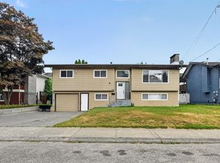 2068 Ridgeway St, Abbotsford, BC V2T 3X7