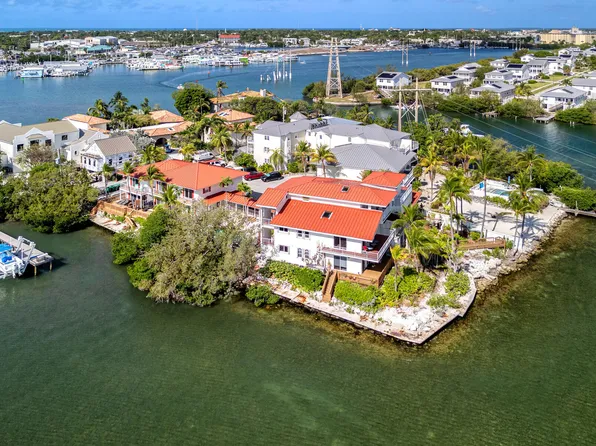 32 Hilton Haven Rd APT 5, Key West, FL 33040