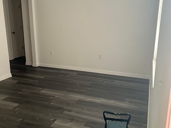 2nd image of 700 Sunset Ave