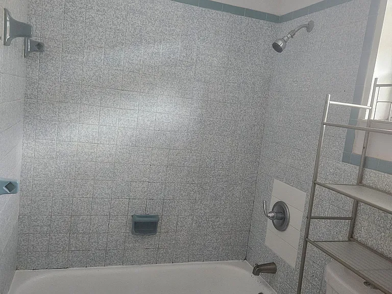 2938 SW 36th Ct #4 — Photo 5