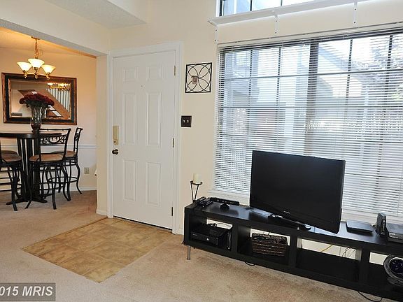 5th image of 7012 Irwell Ln #14C