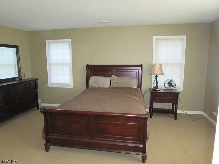 8 Genoble Rd — Photo 8