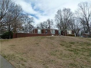 709 Greymont Dr, Nashville, TN 37217