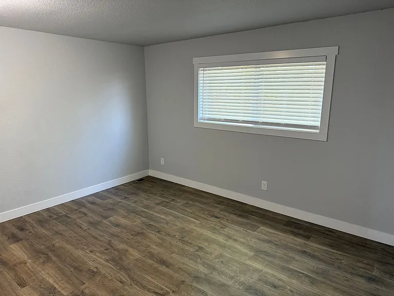 3608 La Jolla Ct — Photo 6