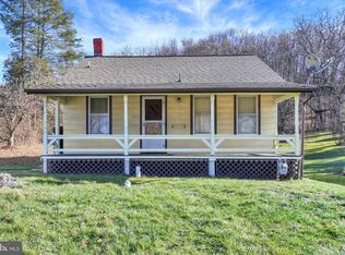 3547 Starview Rd, Emigsville, PA 17318
