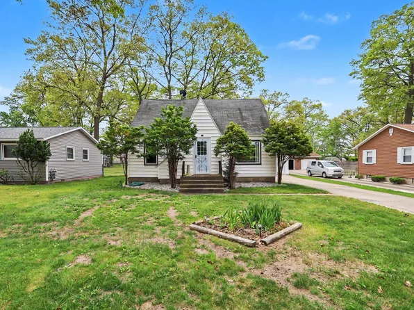 713 E Spring St, Whitehall, MI 49461