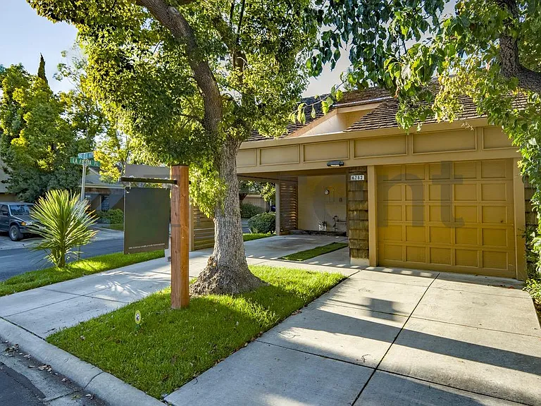 4762 Rio Rita Way — Photo 30