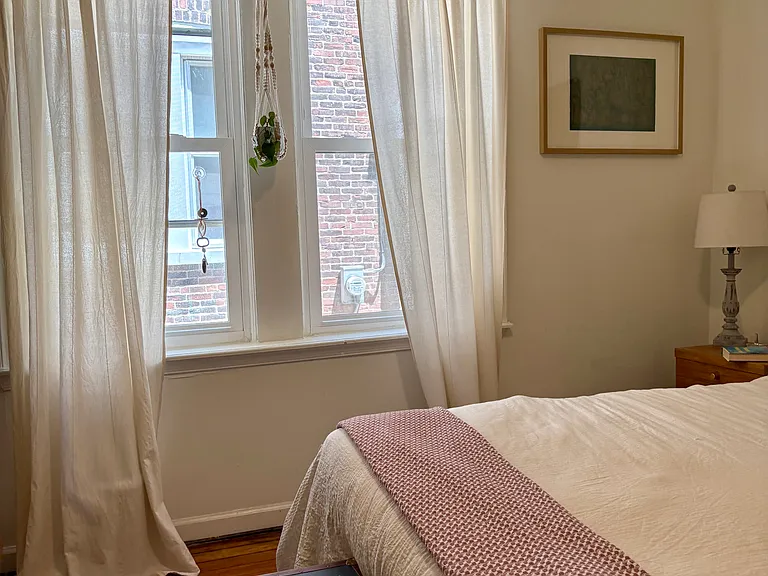 471 Gerhard St #1 — Photo 7