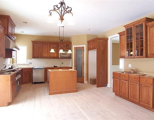 5th image of 11663 Liberty Ln