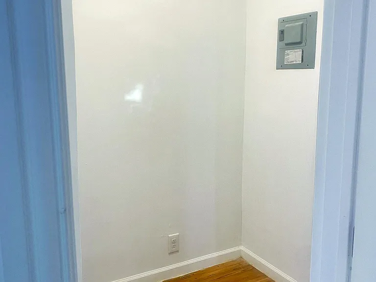 4226 Prescott Ave — Photo 11