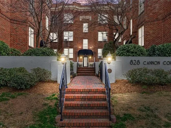828 N Elm St APT C2, Greensboro, NC 27401