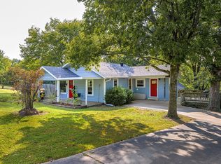 2679 N Old Wire Rd, Fayetteville, AR 72703