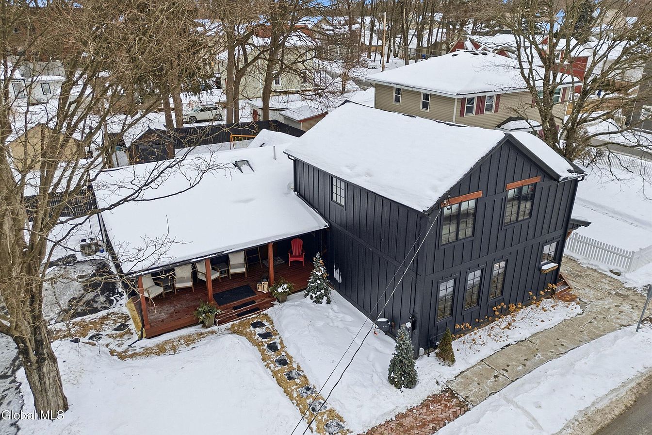 1st image of 278 Nelson Avenue