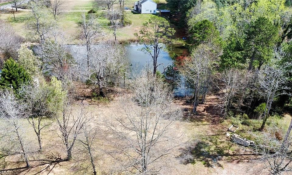 1st image of 495 Perryman Rd