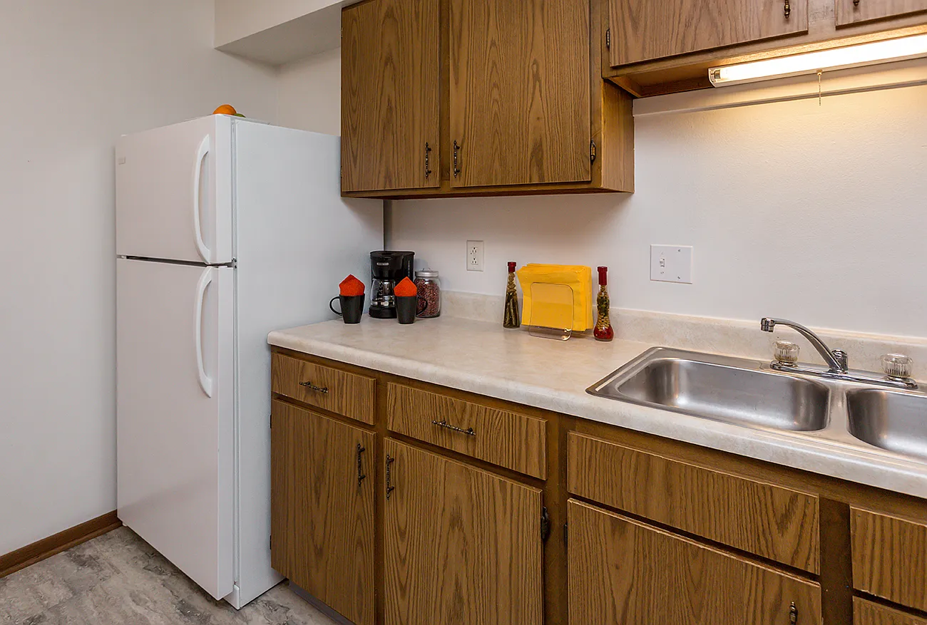 Grinnell Park Apartments — Photo 3