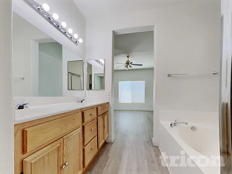 2069 Holguin St — Photo 10