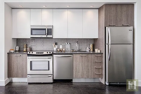 Rented by Halstead Real Estate | media 6