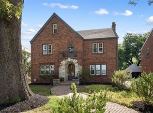410 S Meramec Ave, Saint Louis, MO 63105
