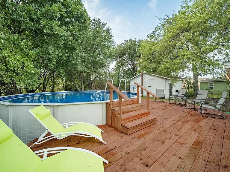 1919 Puritan Dr — Photo 23