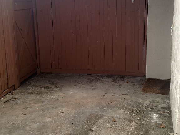5th image of 8626 Lake Isle Dr