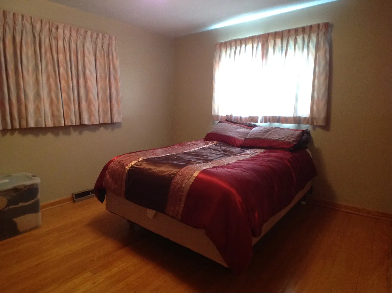 2516 Myers Ave photo 1