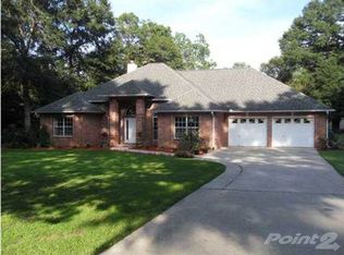 6728 Le Grande Ct, Milton, FL 32570