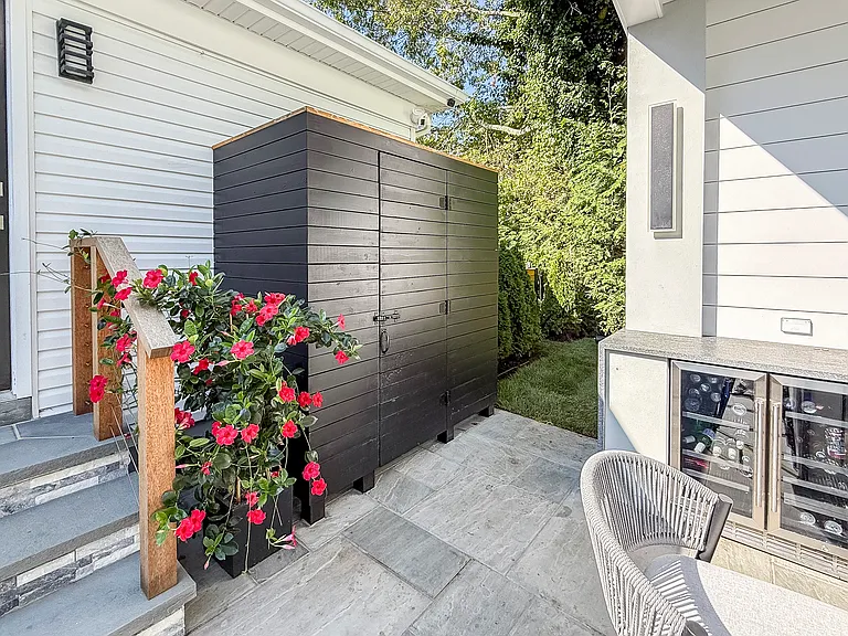 121 Ponquogue Ave #C — Photo 25