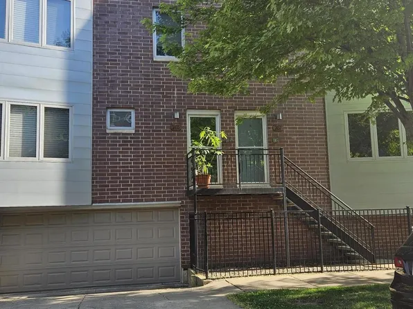 2457 W Homer St, Chicago, IL 60647
