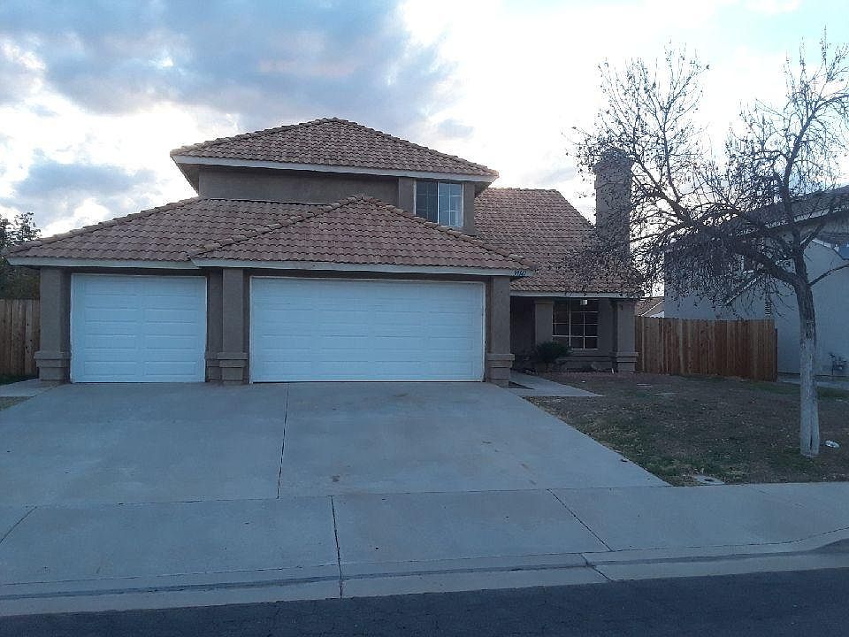 1st image of 39141 Silktree Dr