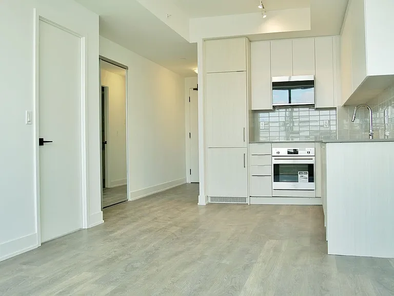 2489 Taunton Rd #1012 — Photo 3