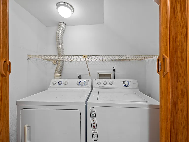 4211 Turnberry Cir #501 — Photo 7