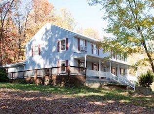 8302 Cherry Blossom Ln, Singers Glen, VA 22850