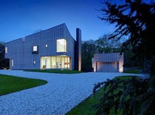 55 Gardiners Bay Dr, Shelter Island Heights, NY 11965