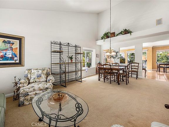 5th image of 16020 Ridgeview Ln