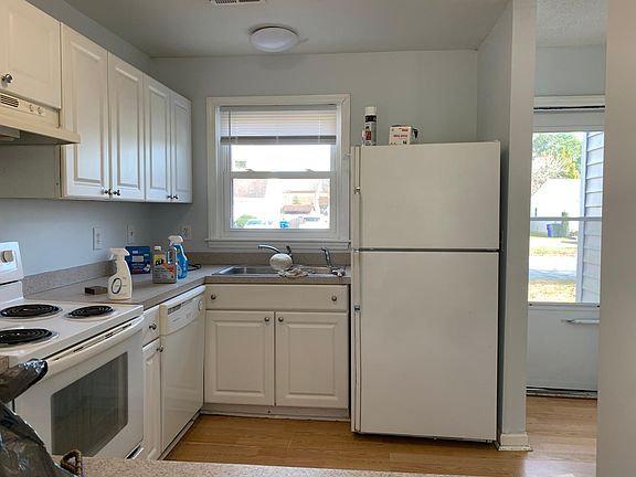 4th image of 103 Fletcher Pl