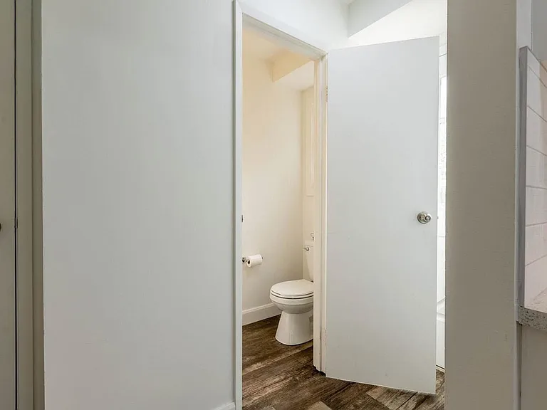 111 Northgate Dr — Photo 10