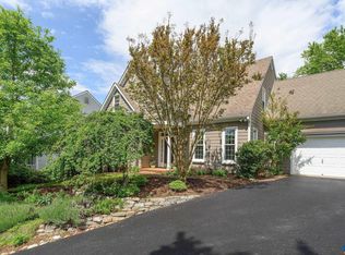 1071 Old Fox Trail Ln, Crozet, VA 22932