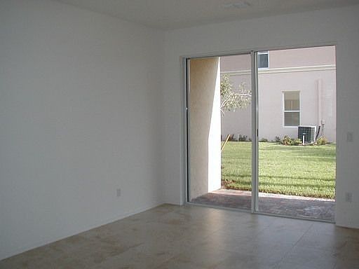 5th image of 1710 Seminole Palms Dr