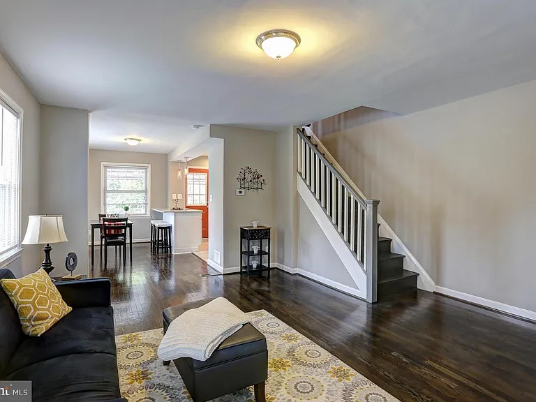 1115 N Marlyn Ave — Photo 7