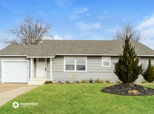 1109 Hazelwood Dr, Midwest City, OK 73110
